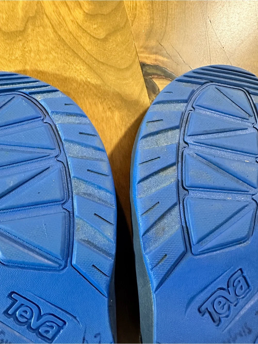 Teva Hurricane XLT2 Kids Youth 3 Blue Sport Hiking Sandals EU 35